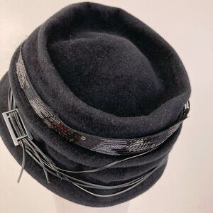 Seeberger Black Sequence Band German Hat Fur Felt Woman